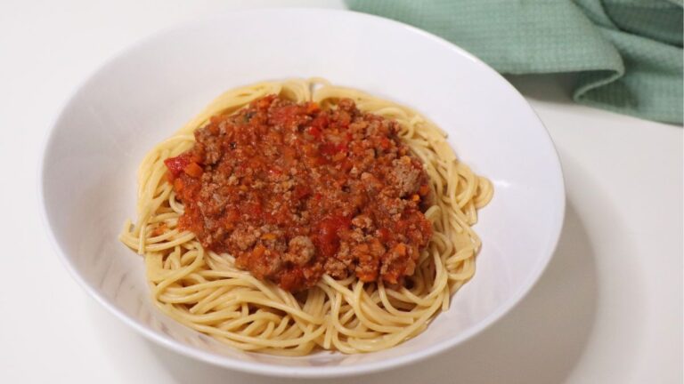 Špageti bolonjez (najbolji recept za bolonjez umak)