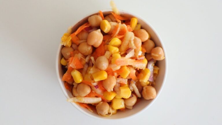 Salata od slanutka i kukuruza [Recept za hladan prilog]